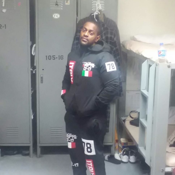 Meet your Posher, Jeffrey - Picture 1 of 1